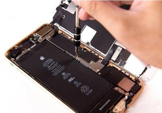 IPhone Battery Becomes Removable Is Progress Or Retrogression