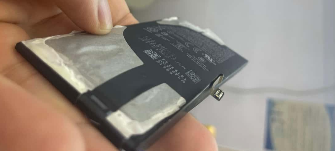 Mobile phone battery swells