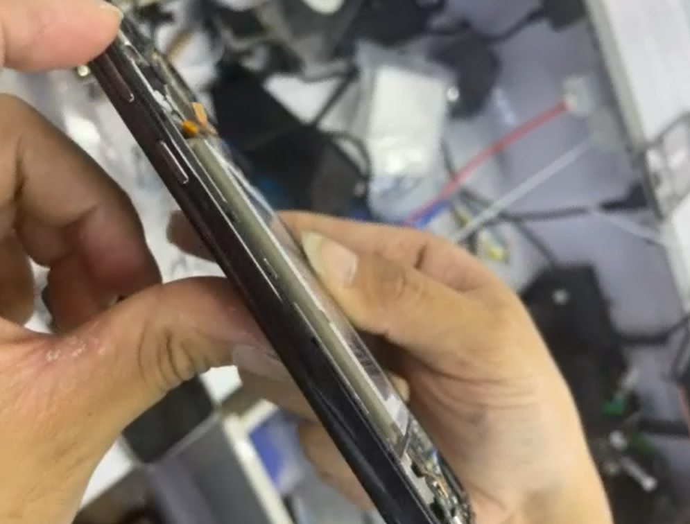 Samsung Battery Swollen a52